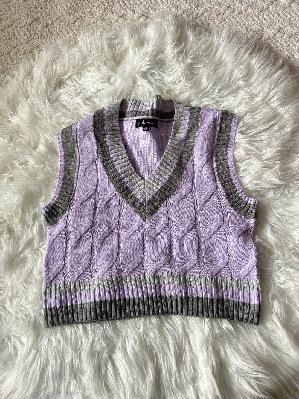 Knit Cable V-Neck Sweater Vest in Lavender and Gray